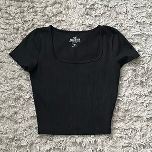 Black hollister top